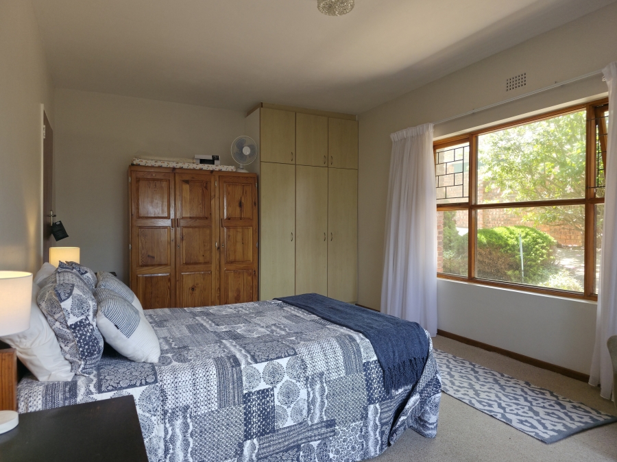 6 Bedroom Property for Sale in Jeffreys Bay Central Eastern Cape